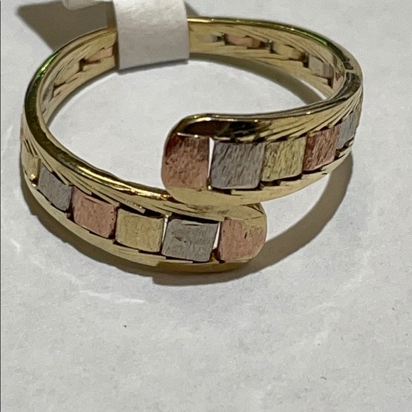 14k tri color ring - Picture 3 of 5
